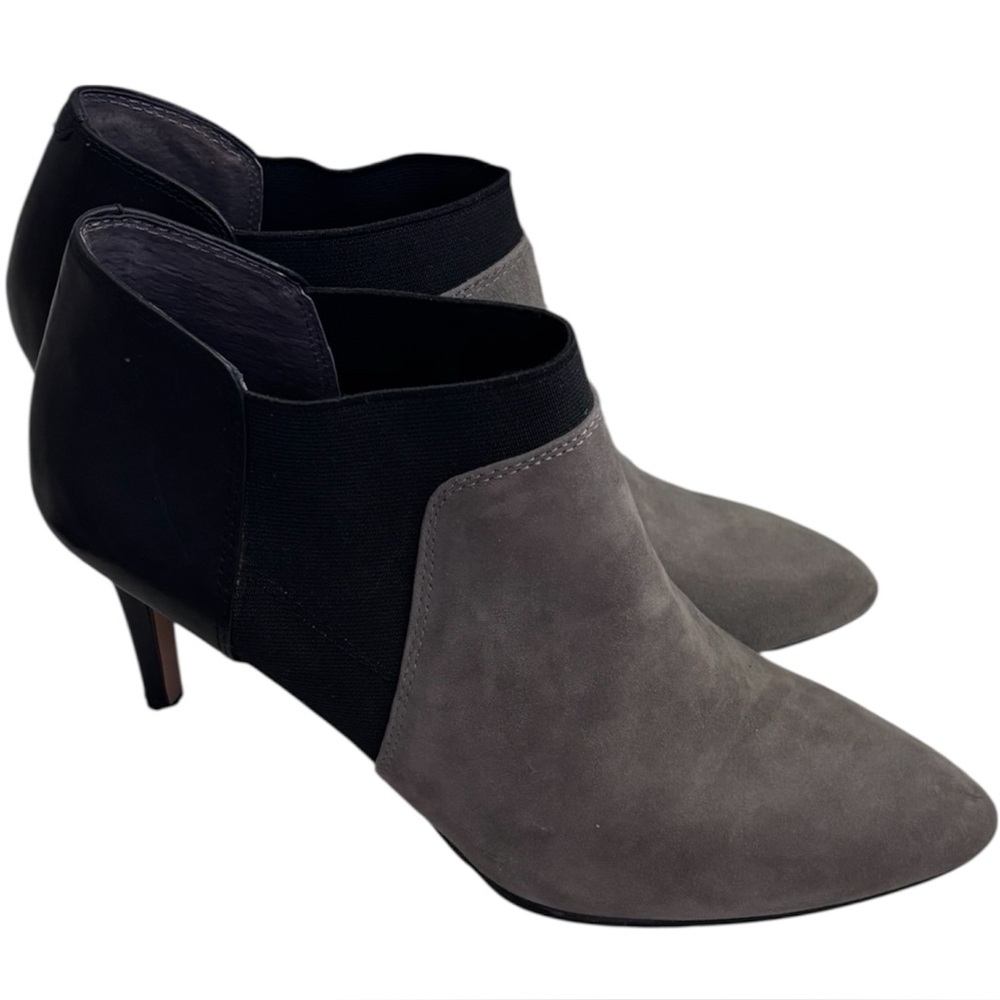 Vince Camuto Saron Bootie, Moonstone & Black Leather Womens Size 8.5 / 38.5